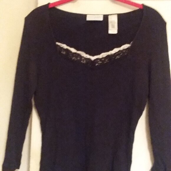 Liz Claiborne Long Sleeve Top - Picture 2 of 5